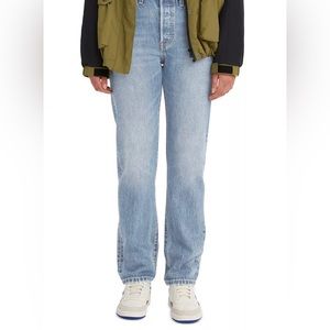 Vintage-Style Light Wash High-Rise Jeans – Classic Straight Leg (Pre-Owned)